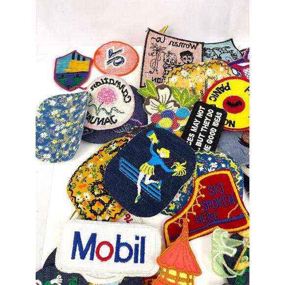 150 PC Assorted Sewing Applique Patches Iron on Sew On NEW Mixed Sequin Crafting - Picture 8 of 14